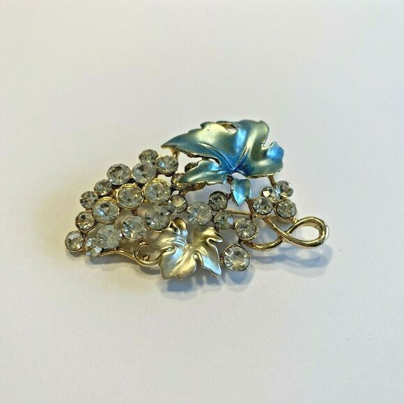 Vintage inspired brooch charming rose gold tone blue leaf & rhinestones clusters - Picture 1 of 5